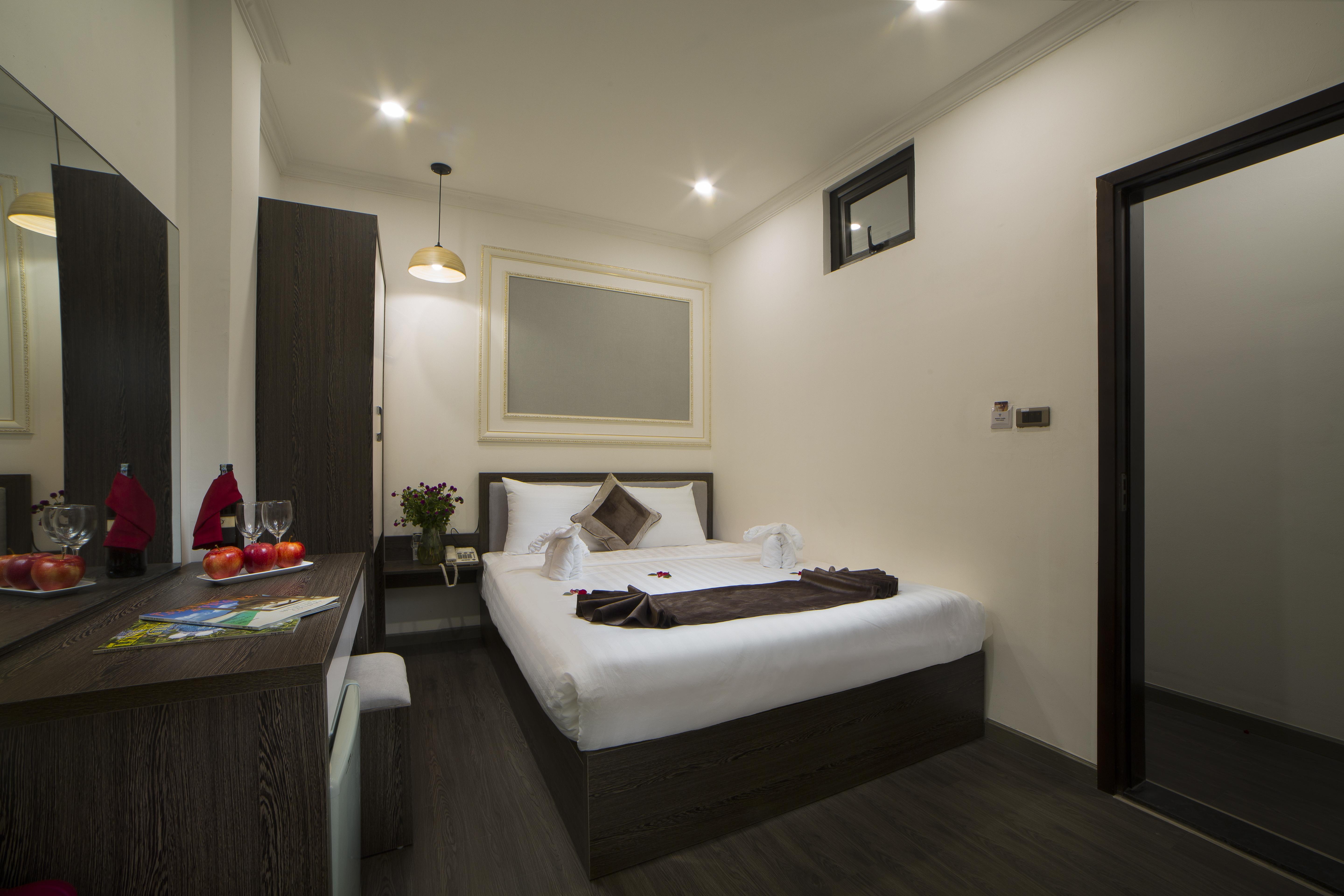 Galliot Central Hotel Hanoi Exterior photo